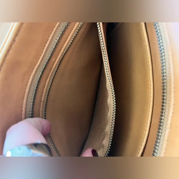 VINTAGE COACH Tribeca Camel Glove Tanned Leather Bleeker Bucket Shoulder Bag - Picture 4 of 11